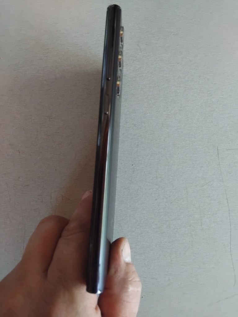Samsung s22 Ultra Запазен