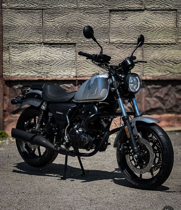 Мотоцикл. Ducni Dc 250-C