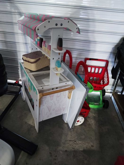 Детска дървена количка за сладолед