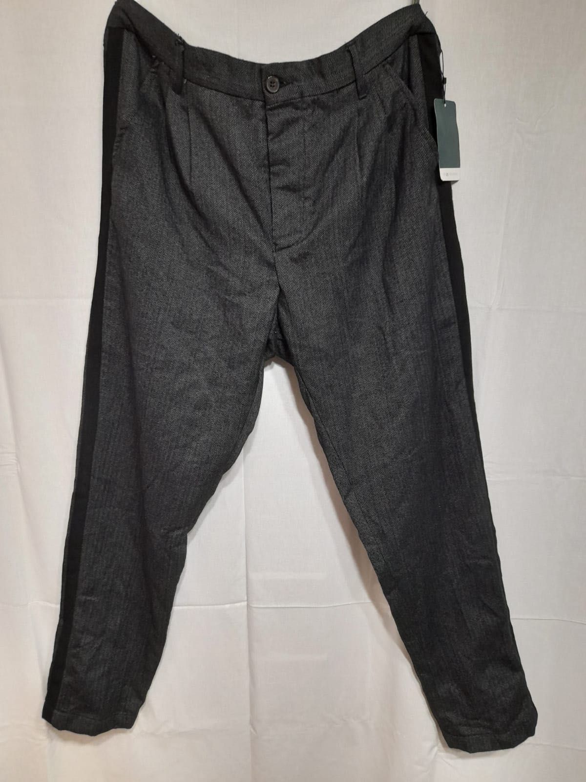 Pantaloni eleganti sau evenimente