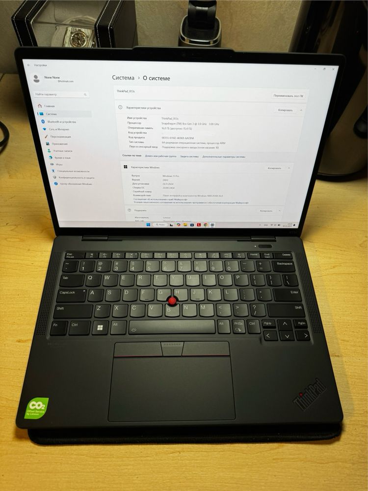 Сенсорный ноутбук ThinkPad X13s, Snapdragon 8