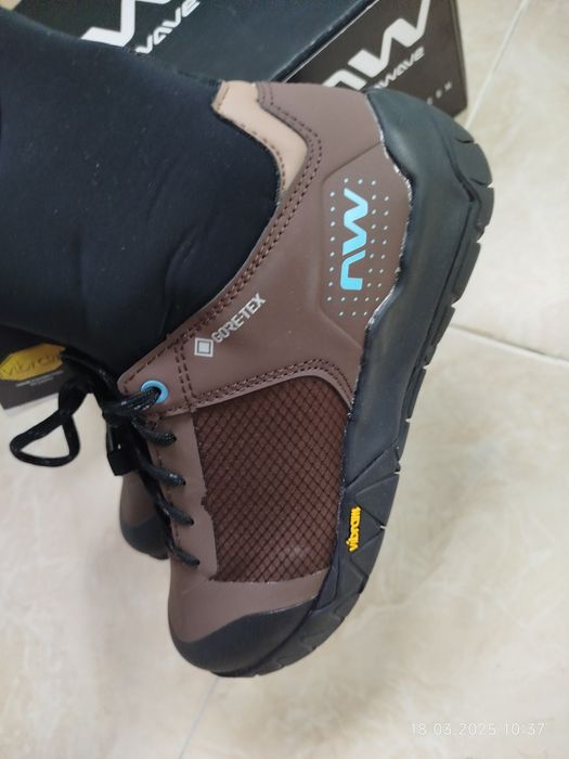 Оригинални дамски обувки Gore-Tex