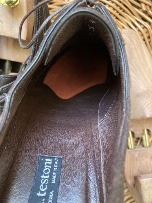 Pantofi a.testoni piele intoarsa maro nr 44