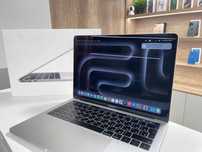 MacBook Pro 13' 2019 / 8 GB / SSD 128GB