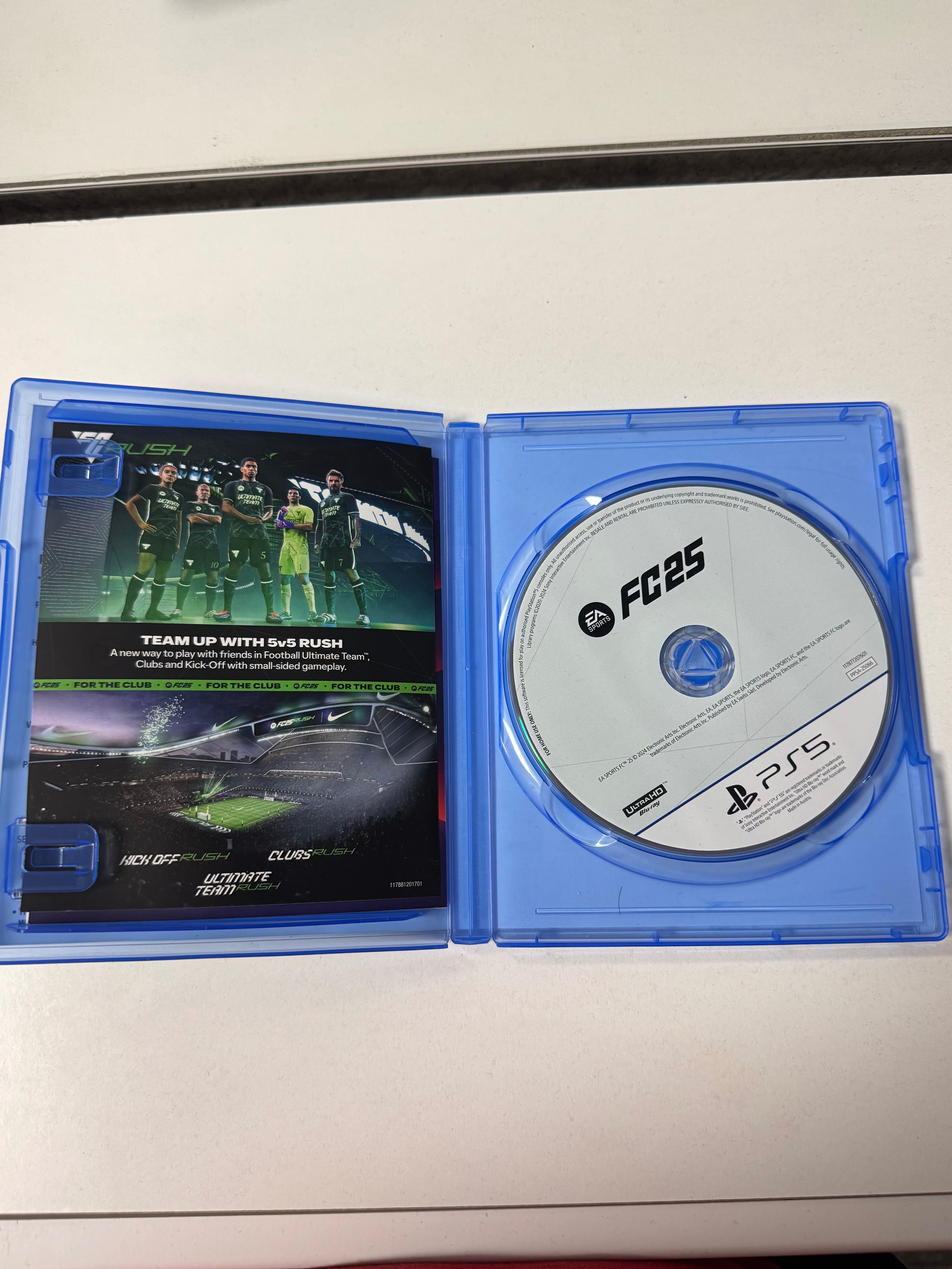 FC 25 (FIFA 25) за PS5 / Плейстейшън 5