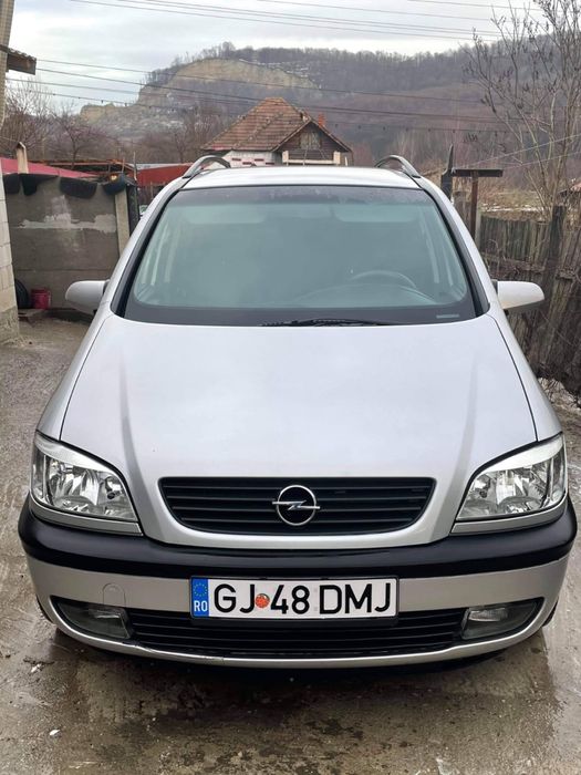 Ope Zafira 1.6 benzină
