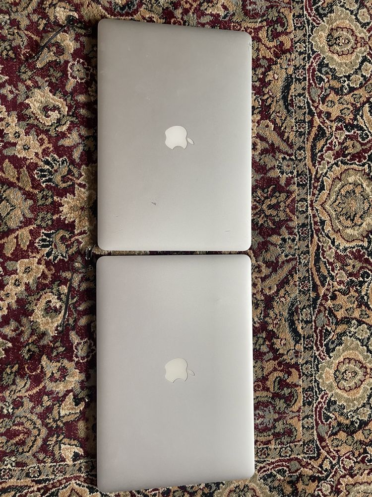 2 display-uri macbook pro 15’ retina mid 2012 si unul early 2013