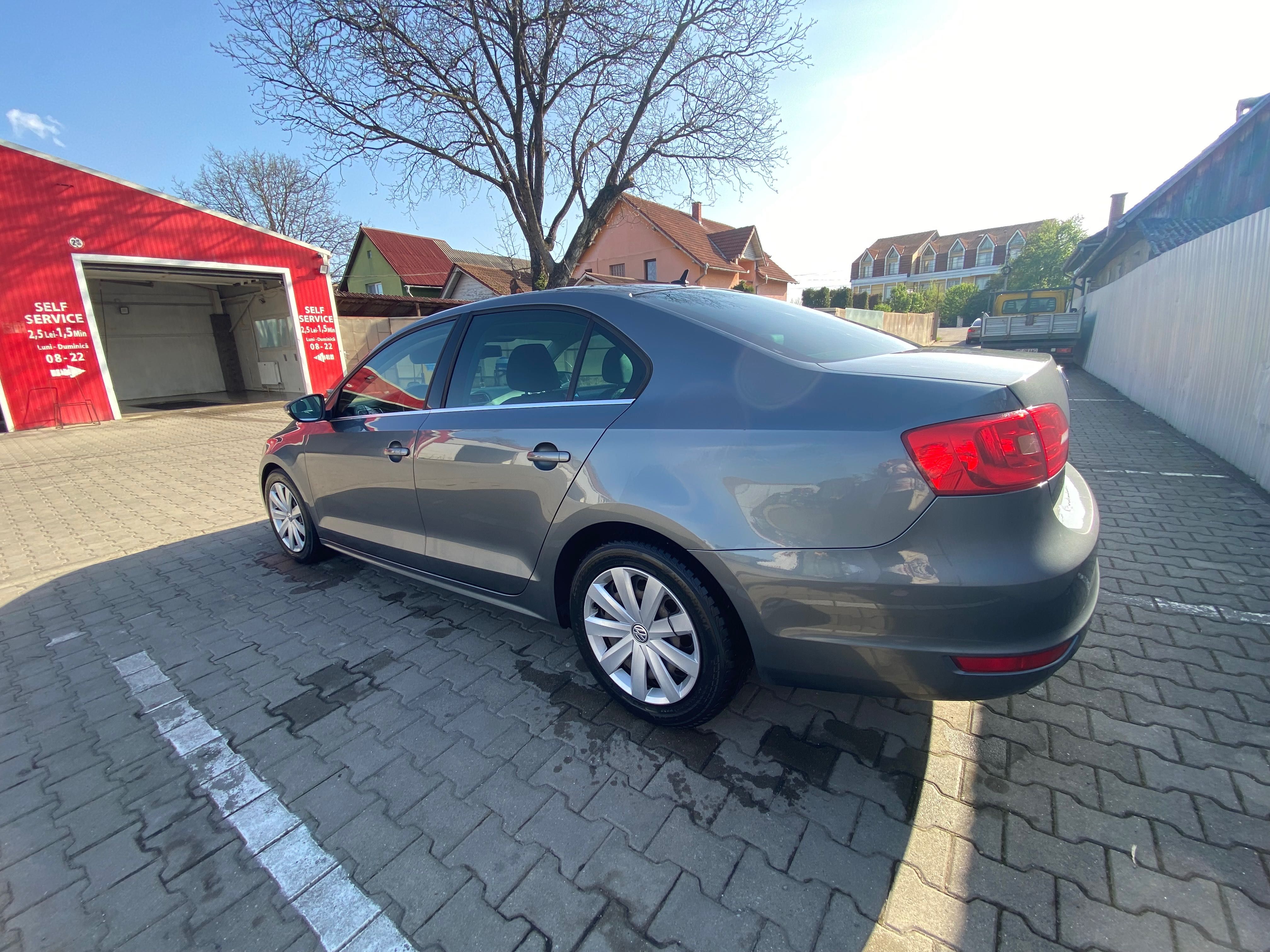 VW Jetta mk6 2012 1.4 TSI 160 cp Unic proprietar in Ro