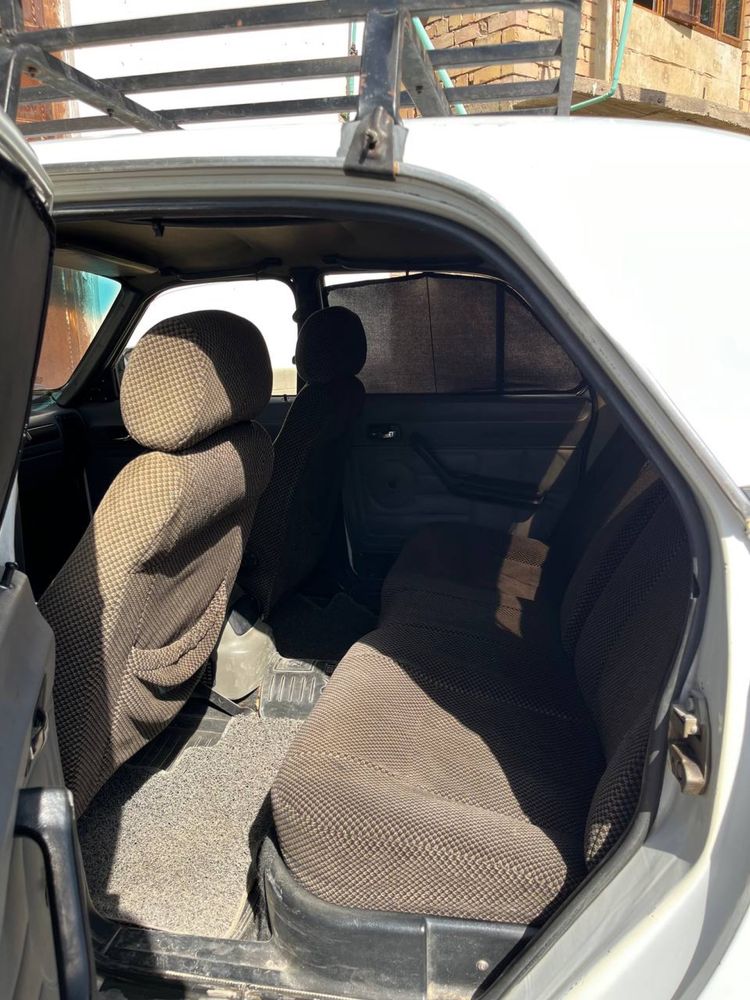 Gaz volga 3110, 1998 yil, yaxshi holatda