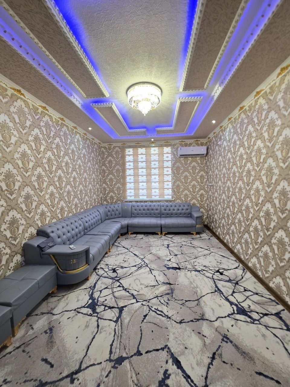 Shirin afto salon oldi zarafshon domlari