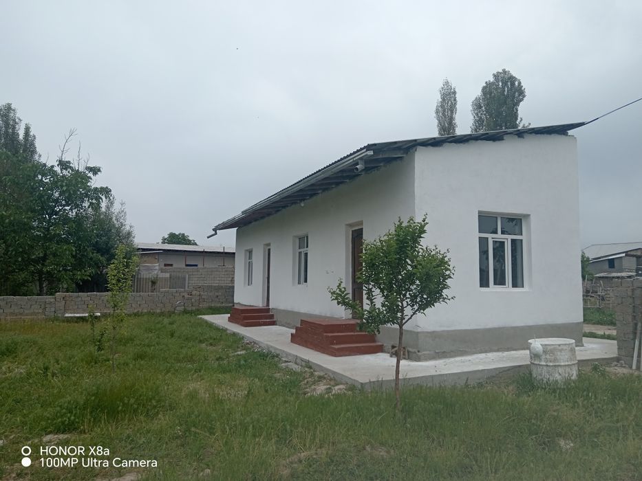 Uchastka sotiladi
