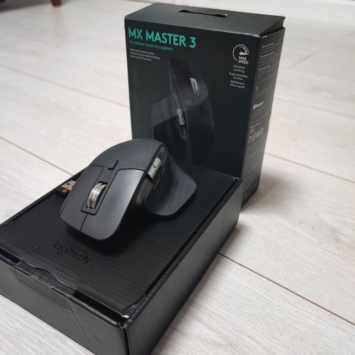 Pachet Tastatura Logitech Craft și Mouse Logitech  MX Master 3