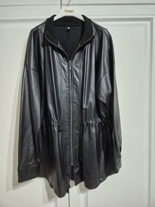 продам куртку Турция