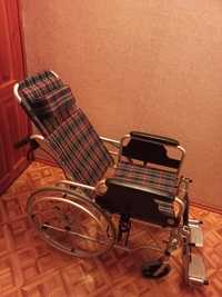 Инвалидная коляска-кровать. Можно взять на время.