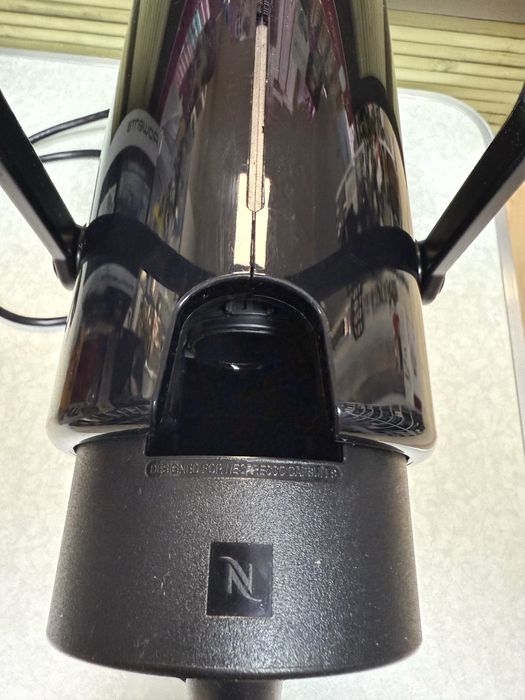 Кафемашина Nespresso Inissia Black