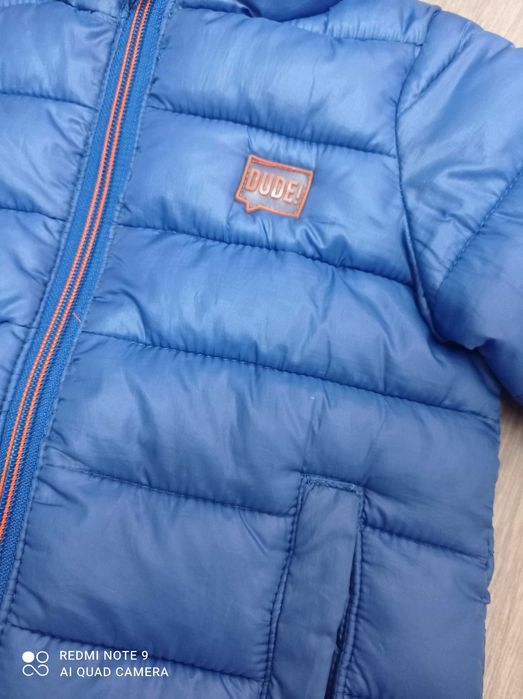 Продавам детски есенни якенца 3-6м