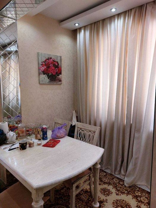 Продаётся 2/1/5 квартира в Мирзо улугбека Ор Улица художников