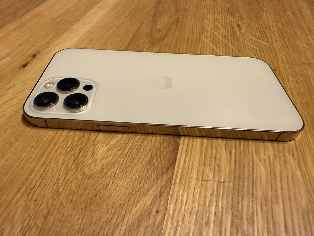 Iphone 12 pro max- 256 GB