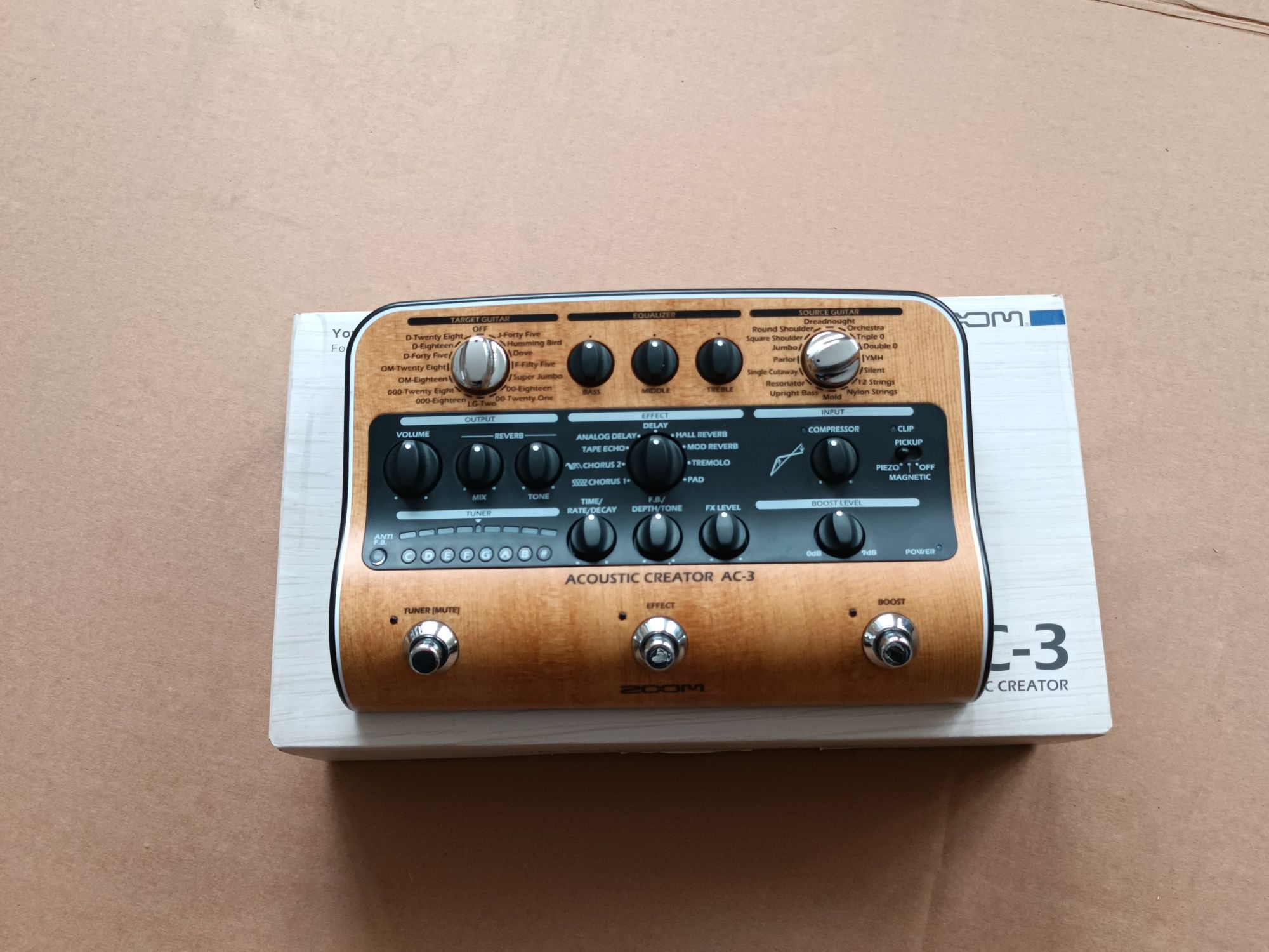 "ZOOM" AC-3 Acoustic Creator