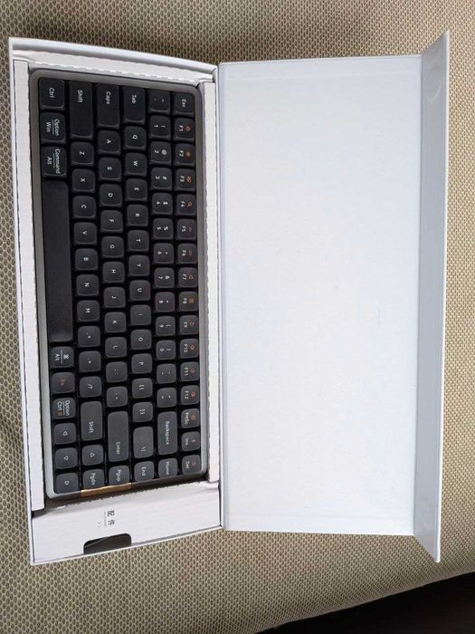 Премиум механична клавиатура LoFree Flow 84 – като нова!