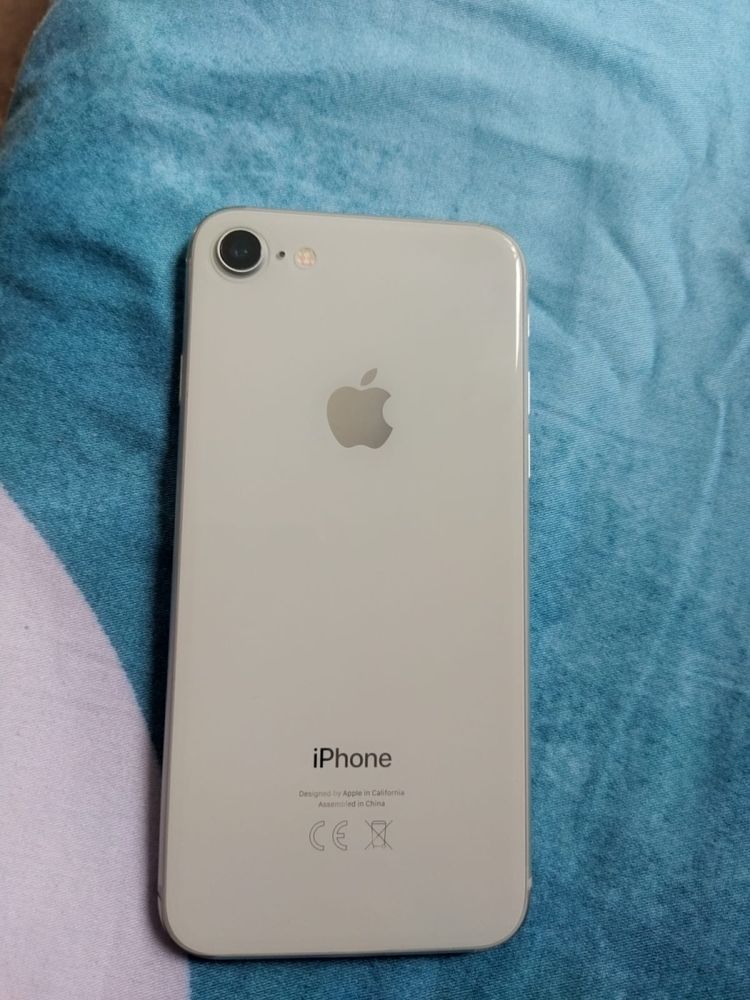 iPhone 8 256g в хорошем состояний