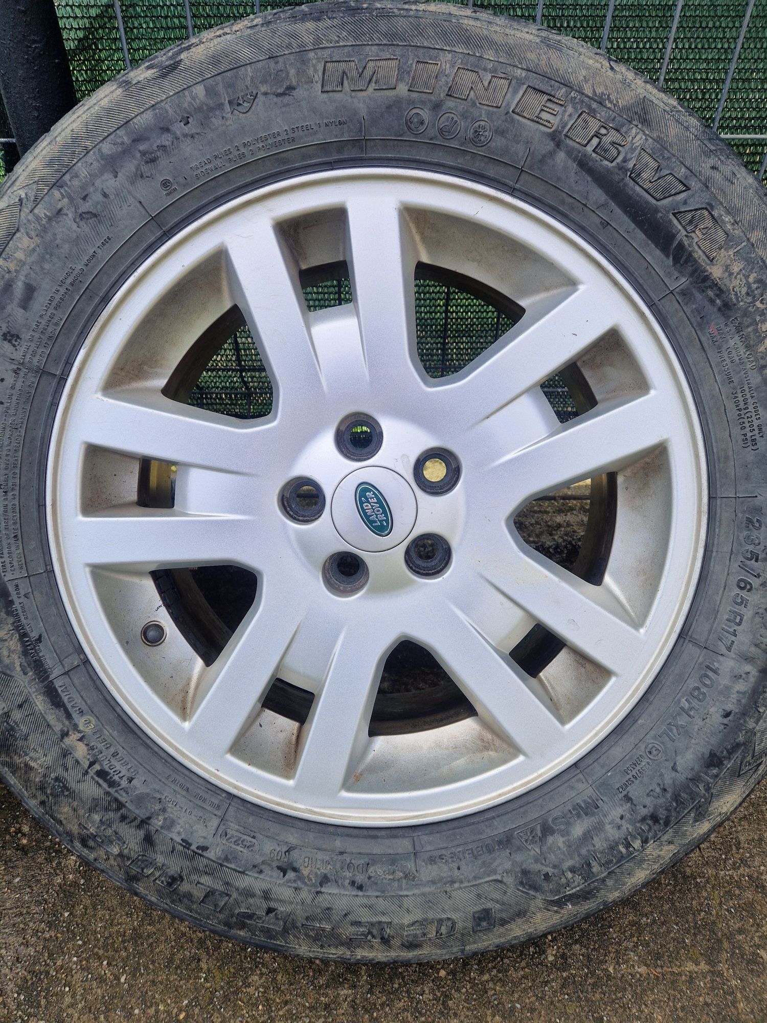 Jante Land Rover r17