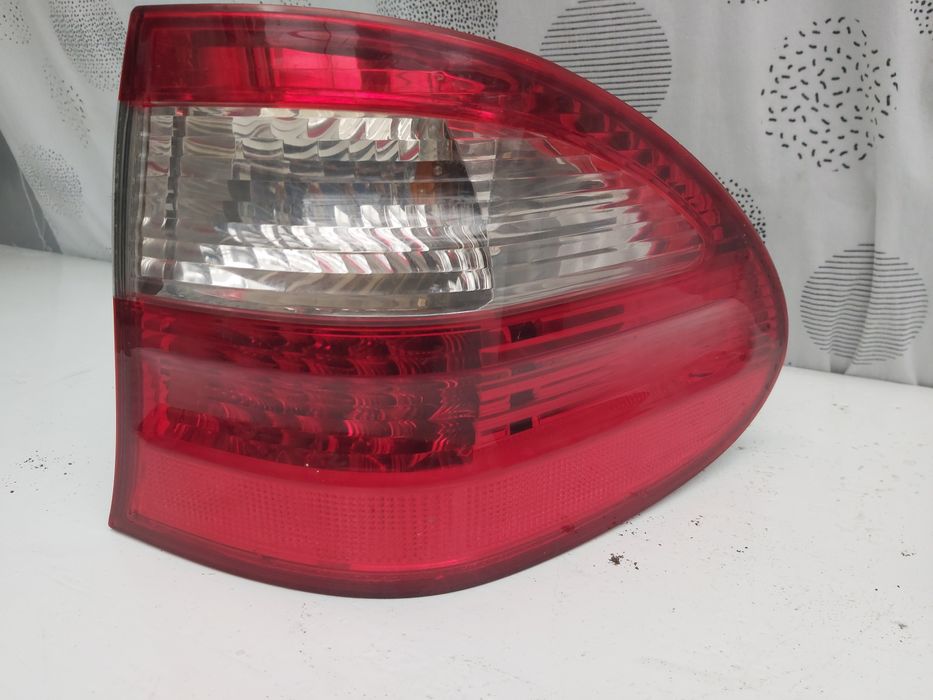Стоп мерцедес W211 комби Mercedes W211