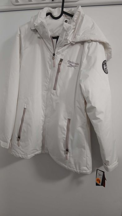 Reebok бяло зимно яке с качулка – S / M / L
