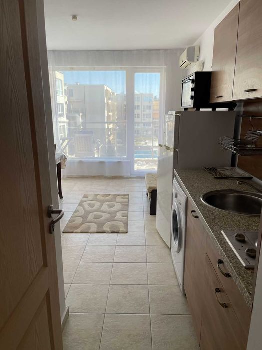 Продава се Двустаен апартамент в Свети Влас - 68 кв.м за 998 €/кв.м - Снимка #3