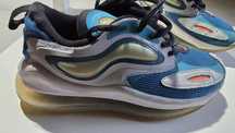 Adidasi nike numarul 35 albastri