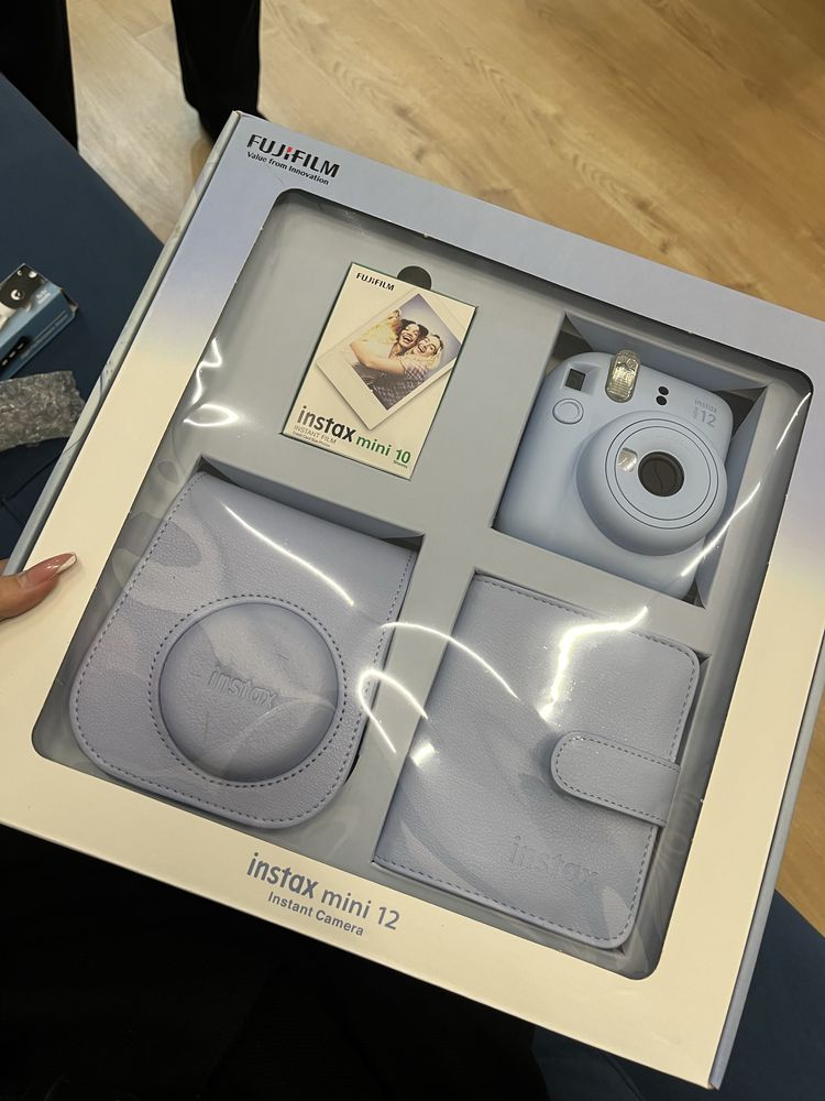 Instax mini 12 голубой