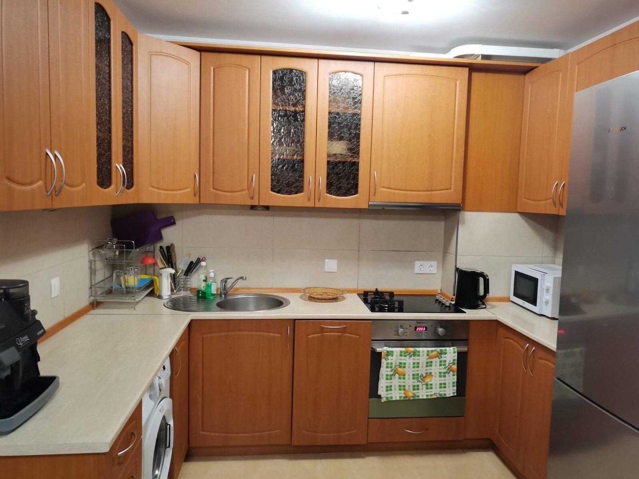 Дава се под наем Двустаен апартамент в София, Красно село - 50 кв.м за 350 € - Снимка #1