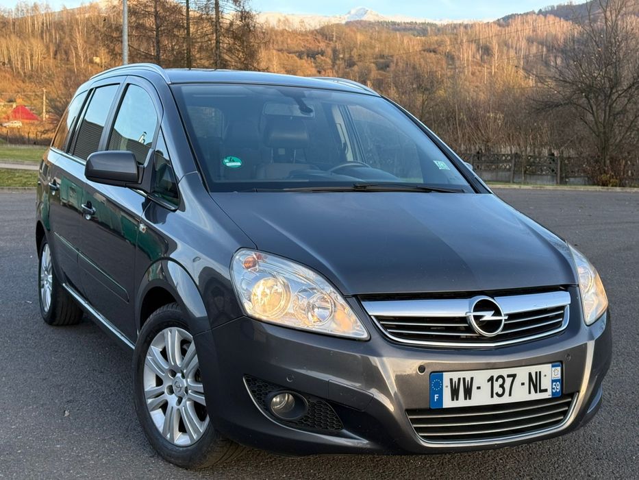 Opel Zafira ~ 2012 ~ Euro 5 ~ 1.7 Diesel