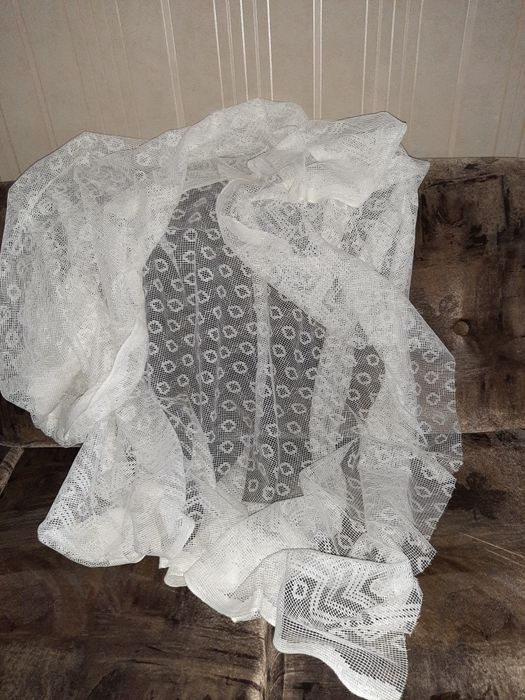 Плат за завеса 100% памук; Плат - Панама; Три броя карета от тюл