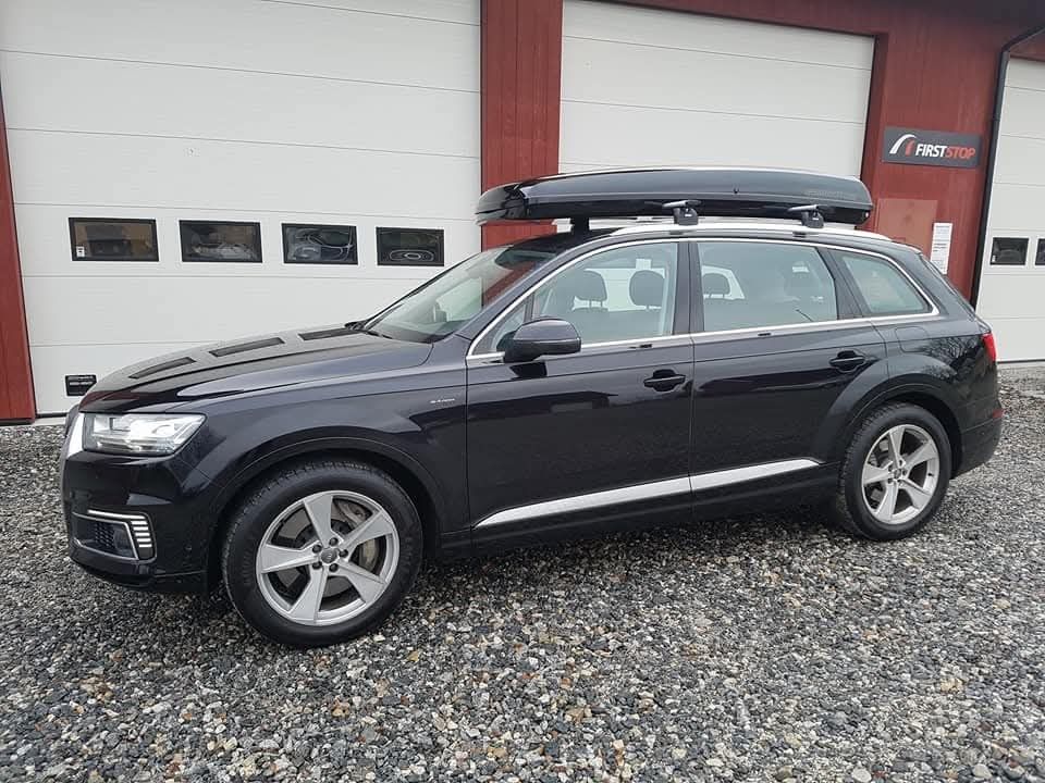 Audi Q7 Thule Багажник за покрив (напречни греди, релси, рейлинг)
