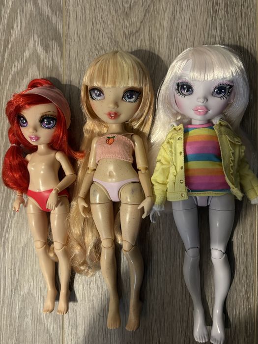 Vand sau schimb 3 papusi rainbow high si shadow high