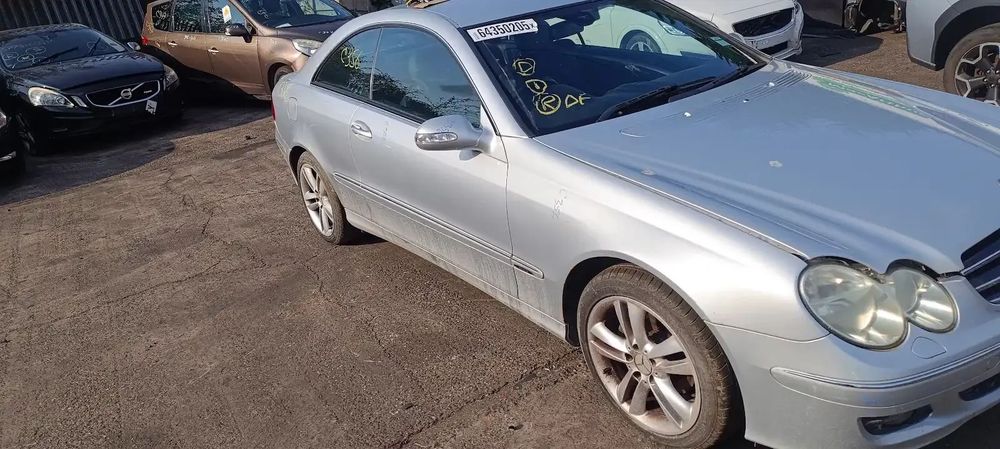 Dezmembrari / Dezmembrez Mercedes Clasa CLK 2.2 CDI 646966 cutie viteze manuala cod culoare 775 Iridium Silver