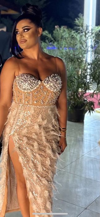 Rochie nude de seara
