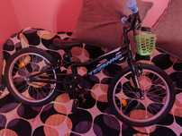 Vand bicicleta ca noua