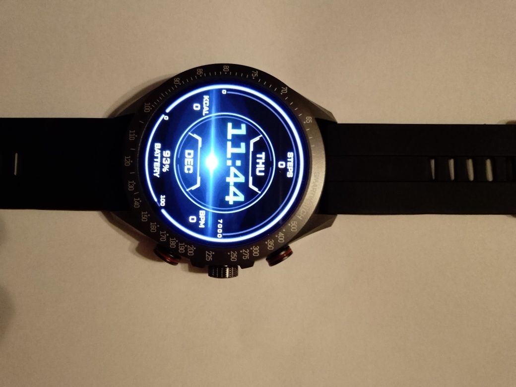 Vând smartwatch nou