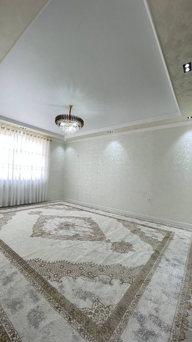 2 xonali kvartira sotiladi