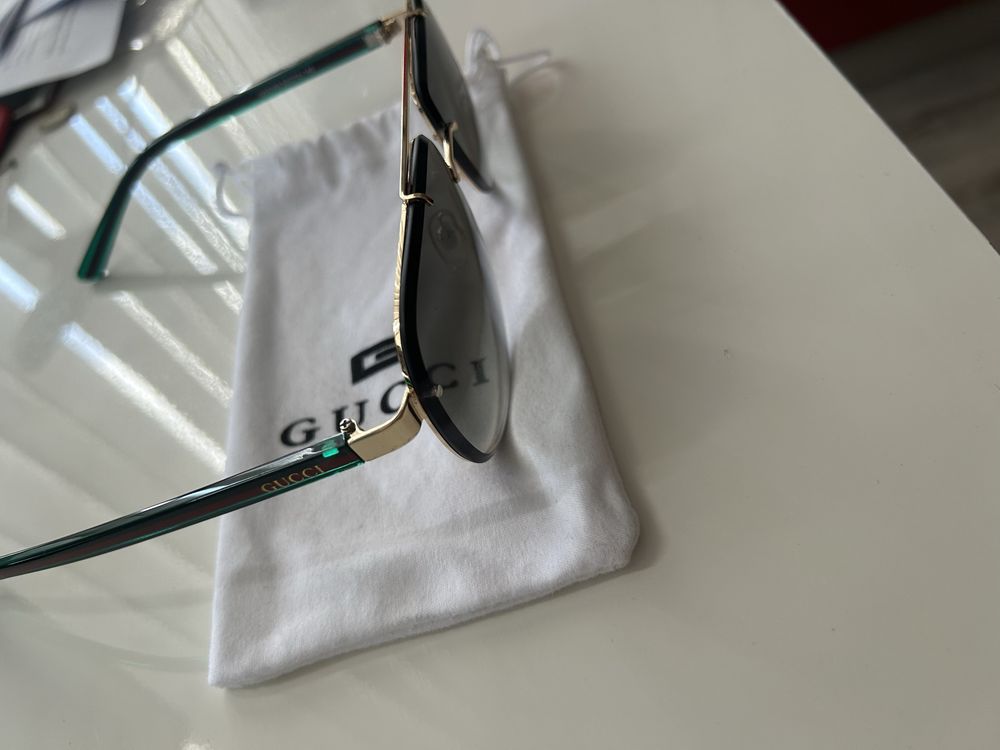 Слънчеви очила GUCCI