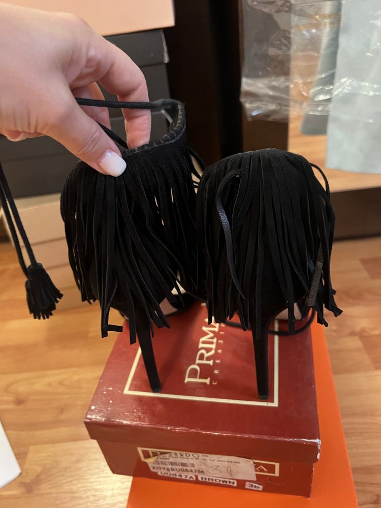 Sandale franjuri negre zara 37