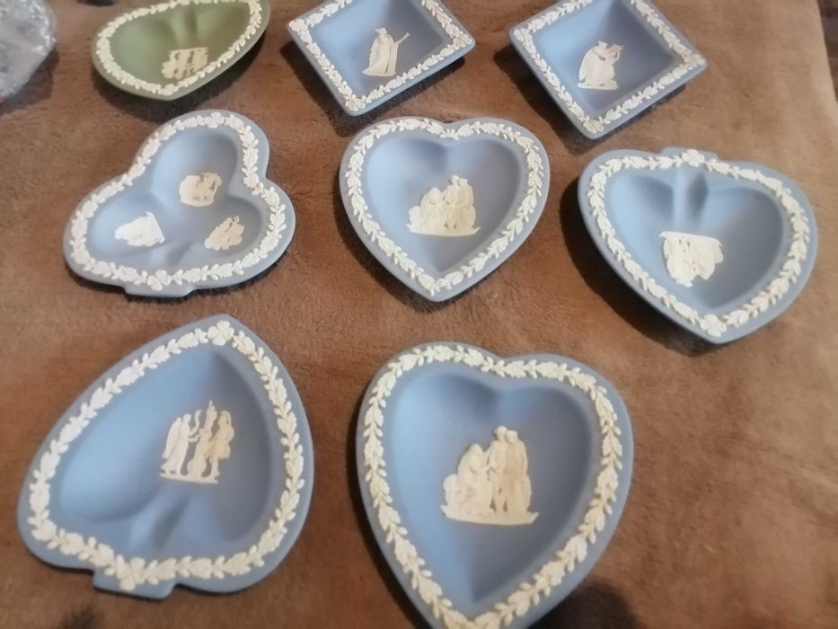 Vand  produse Wedgwood jasperware made in England