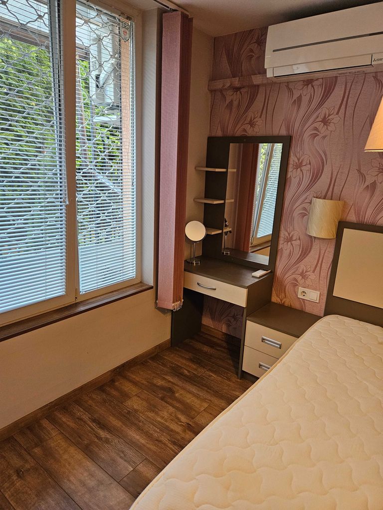 Дава се под наем Двустаен апартамент в София, Дружба 1 - 62 кв.м за 150000 € - Снимка #8