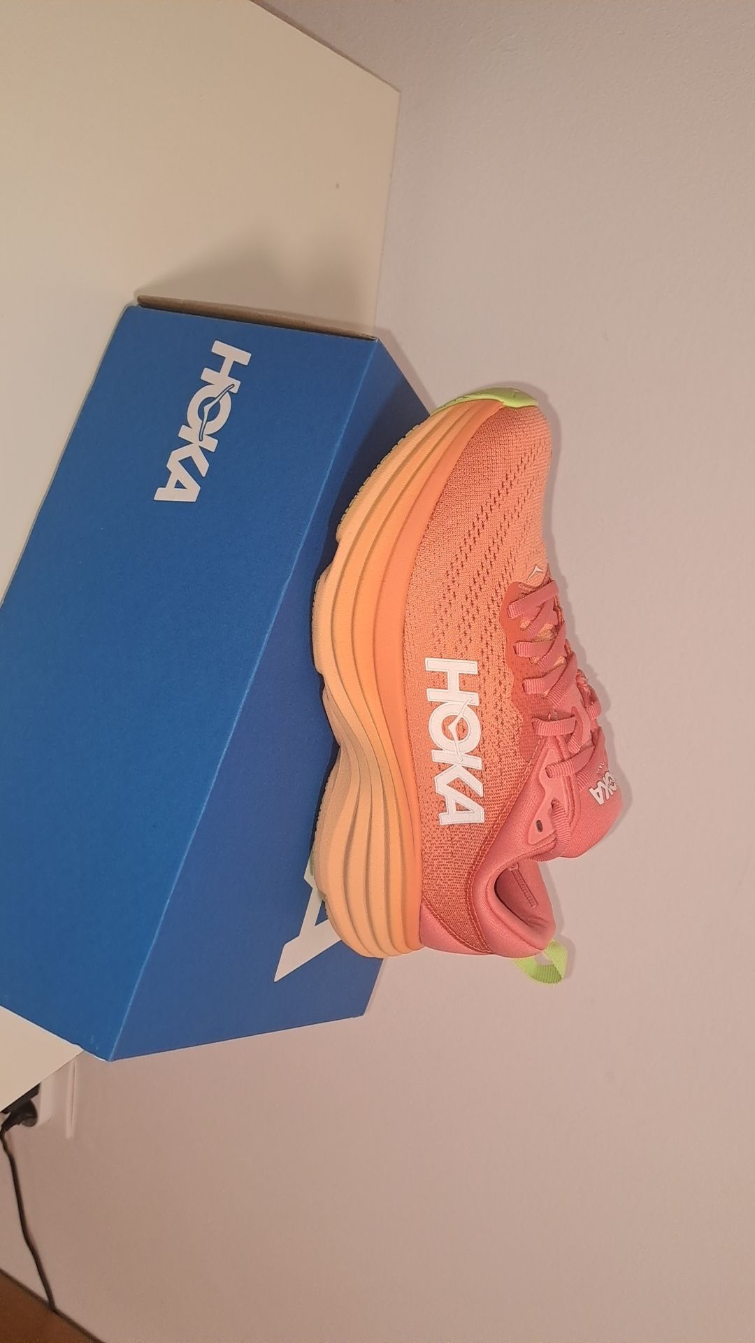 Pantofi sport Hoka Bondi 8.