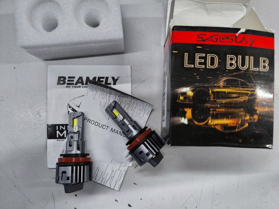 Becuri Led H15 lumini de zi si faza lunga