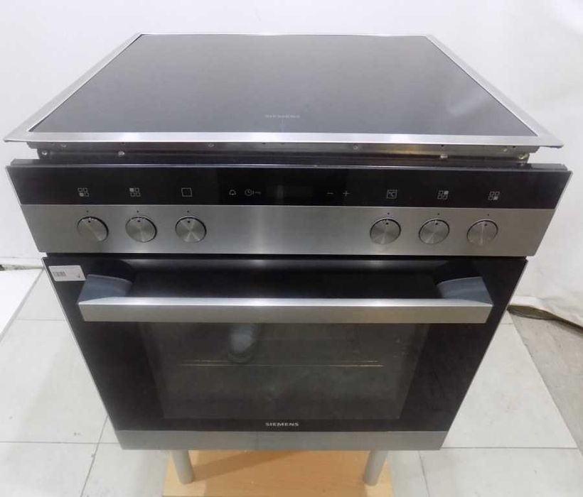 Фурна с плот за вграждане Siemens EQ110KA1Z  код 3951