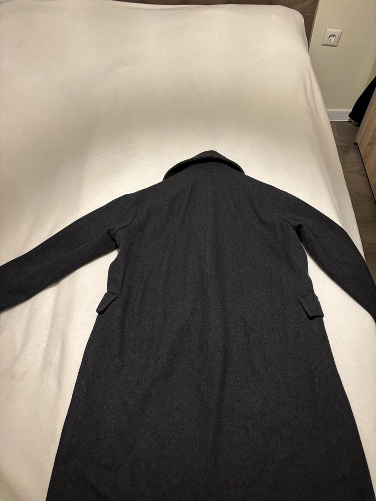 H&M, Bik buk палто