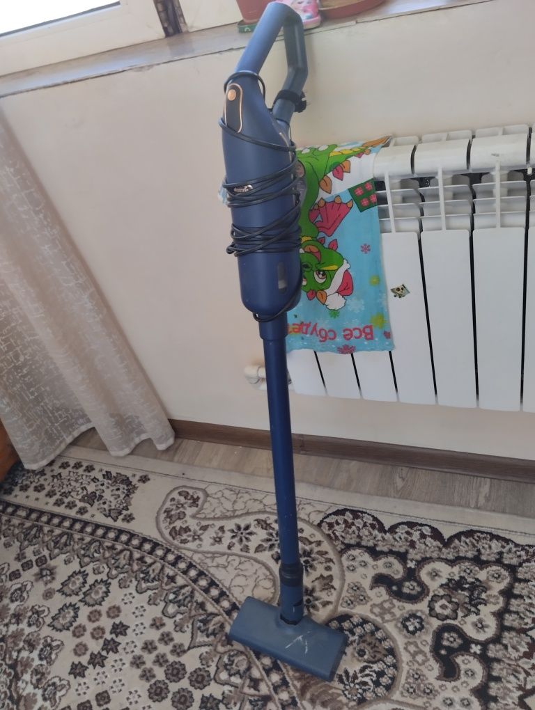 Пылесос ручной б.у